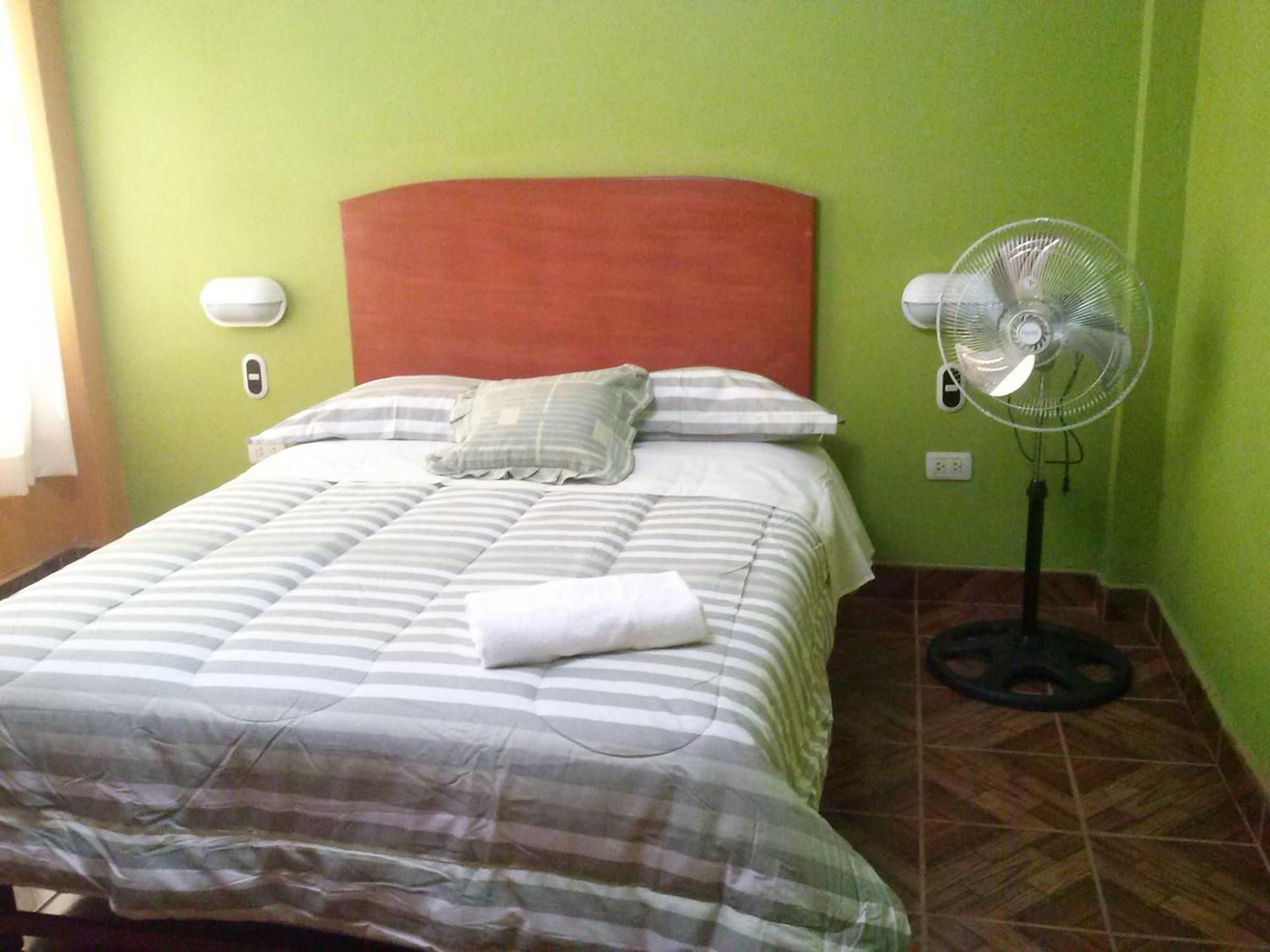 Hostal Real Alcazar Nazca Rum bild