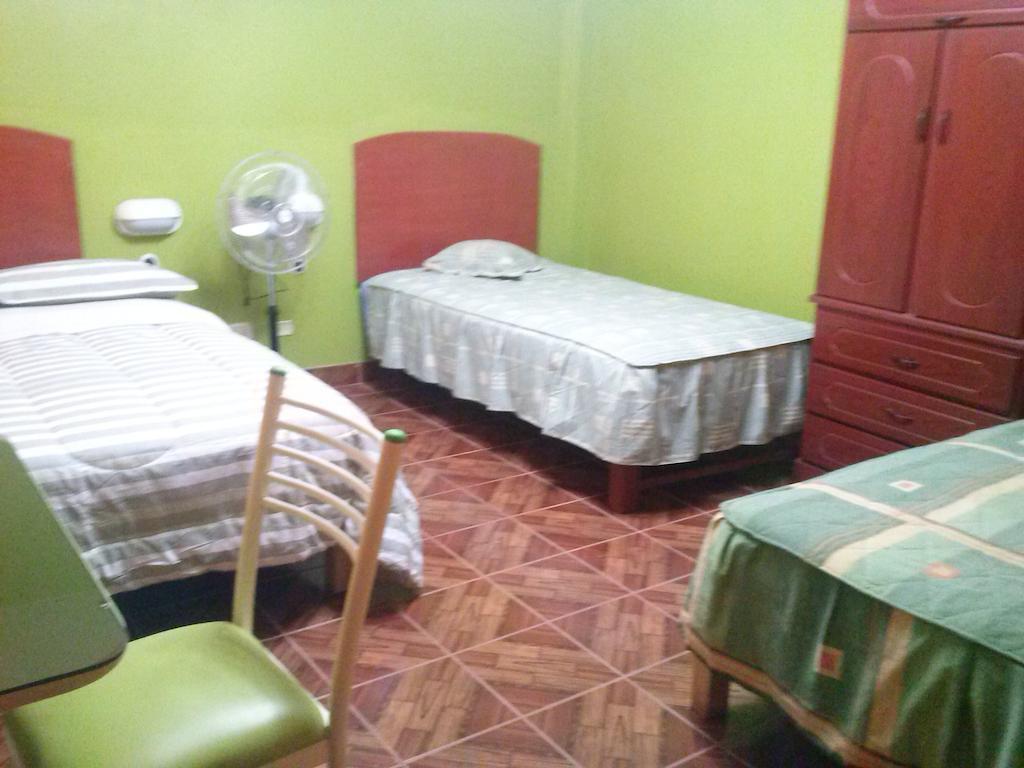 Hostal Real Alcazar Nazca Rum bild